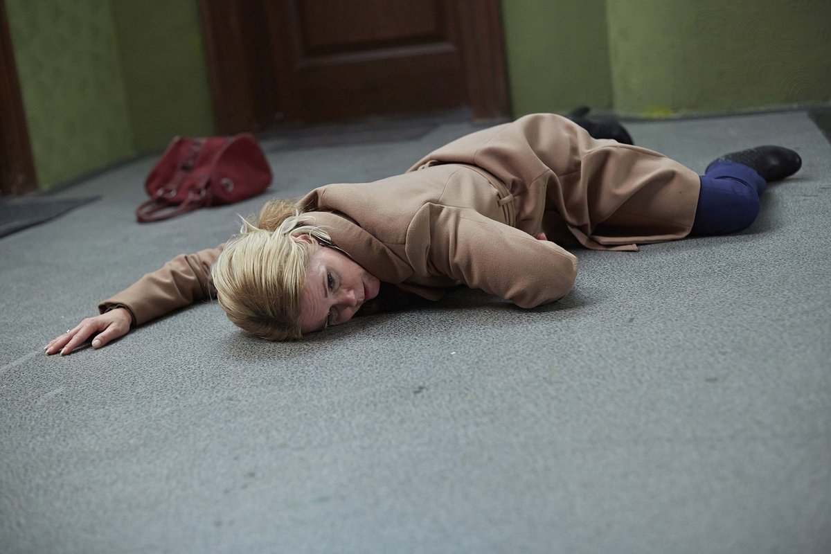 Hana Ševčíková si jen lehla na zem.