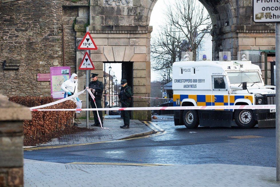 Severoirská policie zadržela dva mladíky kvůli smrti novinářky.