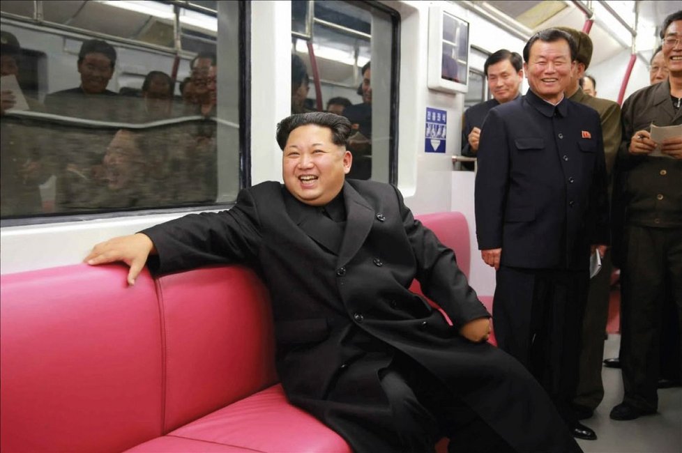 Kim Čong-un v severokorejském metru