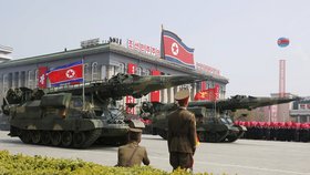 Severokorejské oslavy 105. výročí narození diktátora Kim Ir-sena