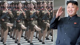 Kim Čong-un slavil a kochal se pohledem na sexy vojandy