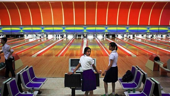 „Když jsem nějaké fotografie zveřejnil na webu, tak mi zakázali další vstup. Severokorejci je viděli a požadovali, abych je smazal, protože se jim zdály příliš urážlivé, ale to jsem odmítl, protože mi přišlo nesprávné neukázat realitu té země. Život je tam na mnoha místech brutální, naprosto odlišný od toho našeho na Západě,“ uvedl v rozhovoru pro news.com.au Lafforgue. „Když jsem nějaké fotografie zveřejnil na webu, tak mi zakázali další vstup. Severokorejci je viděli a požadovali, abych je smazal, protože se jim zdály příliš urážlivé, ale to jsem odmítl, protože mi přišlo nesprávné neukázat realitu té země. Život je tam na mnoha místech brutální, naprosto odlišný od toho našeho na Západě,“ uvedl v rozhovoru pro news.com.au Lafforgue.