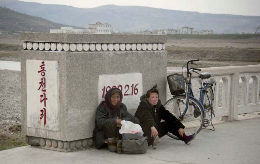 Fotografovi se podařilo propašovat fotky ze Severní Korey