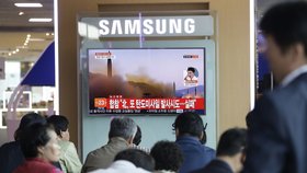 Další raketové testy KLDR sledovali s obavami sousedé v Jižní Korey.