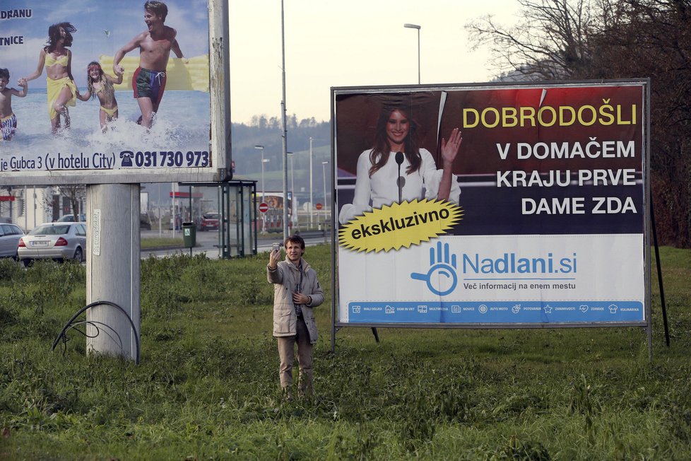 Sevnica nechala vztyčit i billboard s Melanií.