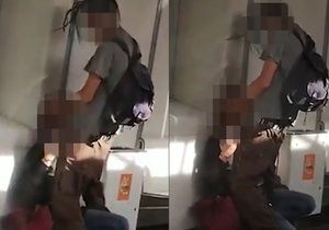 Žena kouřila dredaře v rakouském metru.