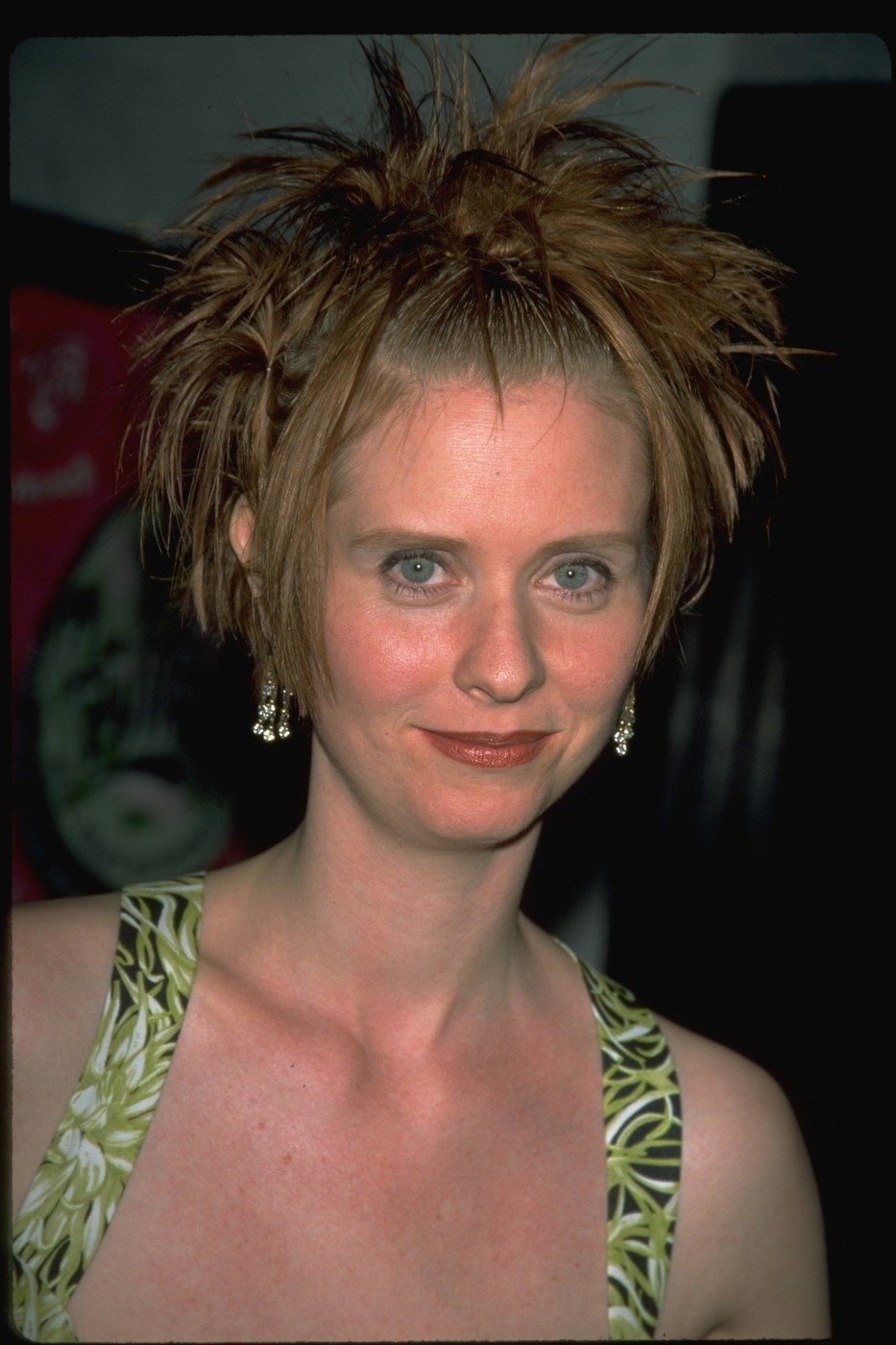 Cynthia Nixon si v minulosti vyzkoušela i extravagatntí účesy.