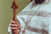 Kněz z Blanenska přišel o farnost kvůli sexu! Doznal se