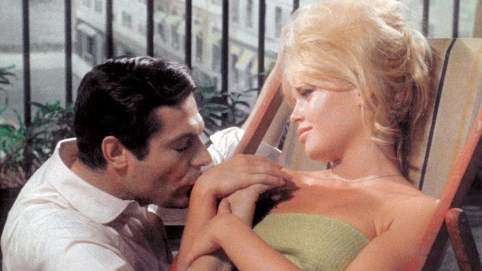 SEXUÁLNÍ IDOLY Čím slavnější, tím více žádoucí. Brigitte Bardotová a Marcello Mastroianni, sexy symboly 60. let.