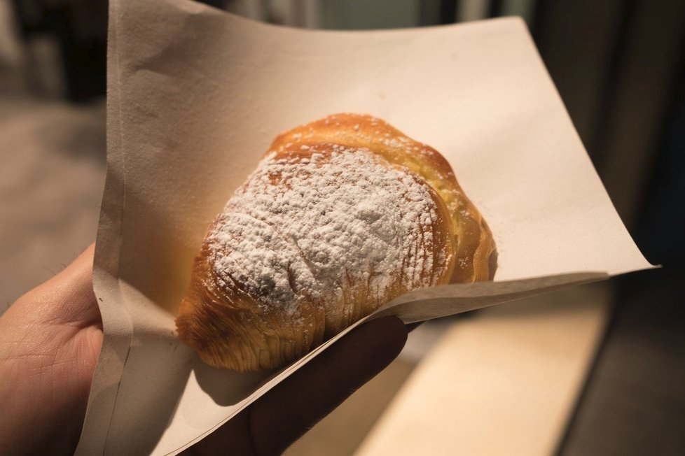 Sfogliatelle