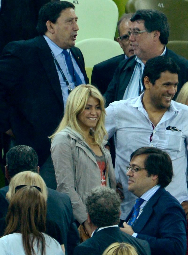 Shakira čeká miminko se španělským fotbalistou Gerardem Piquém