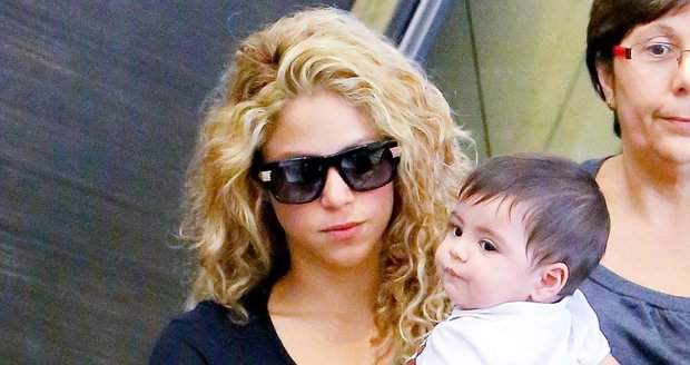 Shakira se pochlubila opravdu rozkošným synkem Milanem (8 měsíců)..