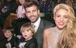 Shakira s přítelem Gerarde Piqué a syny Milanem a Saschou