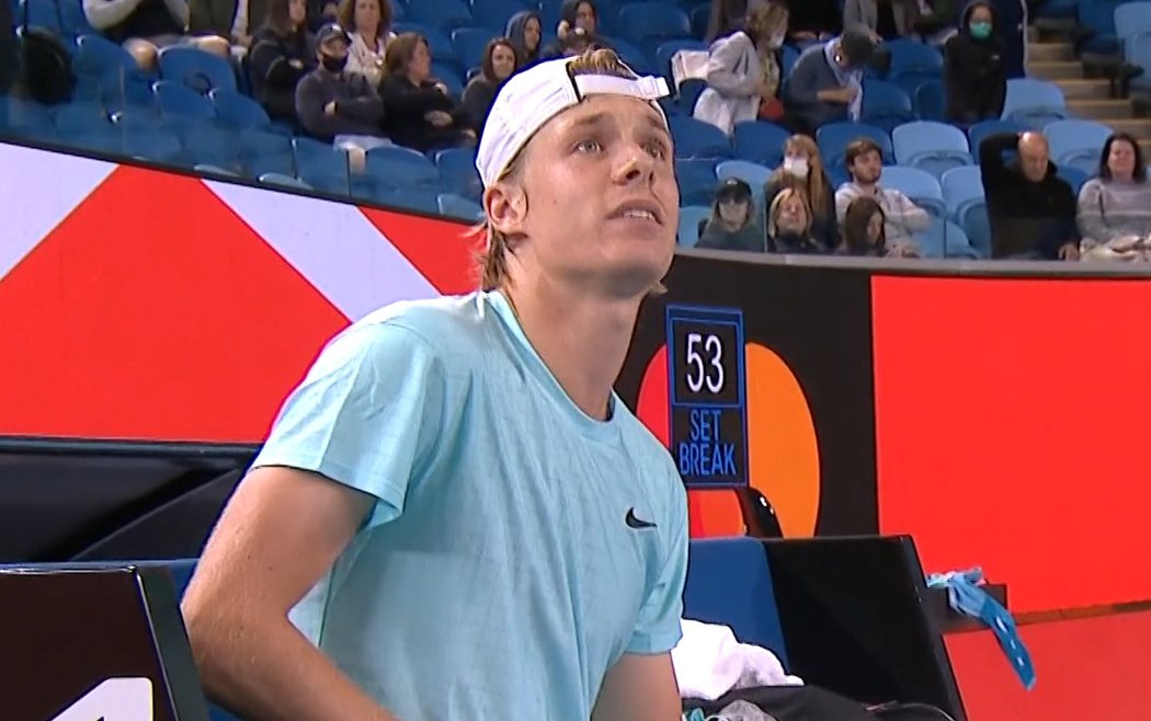 Denis Shapovalov konfrontuje rozhodčí poměrně často.