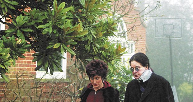 Sharon Osbourne s manželem Ozzym milují černý humor. Princ Charles podle Sharon její sexuální návrhy pochopí.
