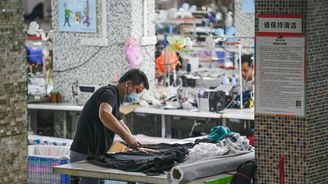 Deset drobností z Temu, 730 korun navíc. Češi už kvůli novému clu změnili způsob nakupování Deset drobností z Temu, 730 korun navíc. Češi už kvůli novému clu změnili způsob nakupování