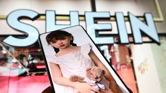 Shein je ve ztrátě. Za masivním propadem zisku stojí Trump Shein je ve ztrátě. Za masivním propadem zisku stojí Trump