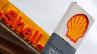 Londýnská burza upadá, může přijít i o Shell. Na tuzemský trh se valí vlna dluhopisových emisí