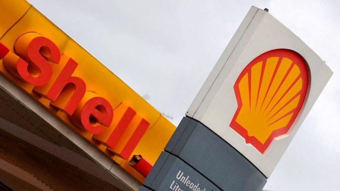 Generální ředitel ropné společnosti Shell nedávno připustil možnost stěhování akcií firmy z Londýna do New Yorku.