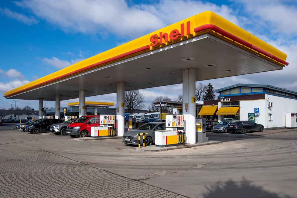 Čerpací stanice ropné společnosti Shell v Polsku (7. 3. 2022)