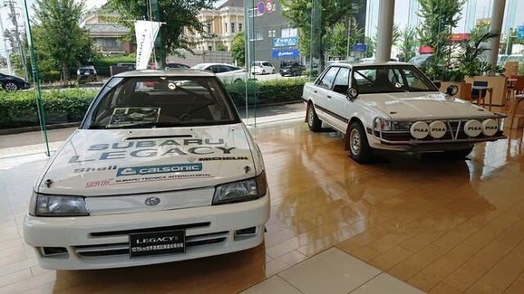 Pod jednou střechou se sešly ikony historie značky Subaru
