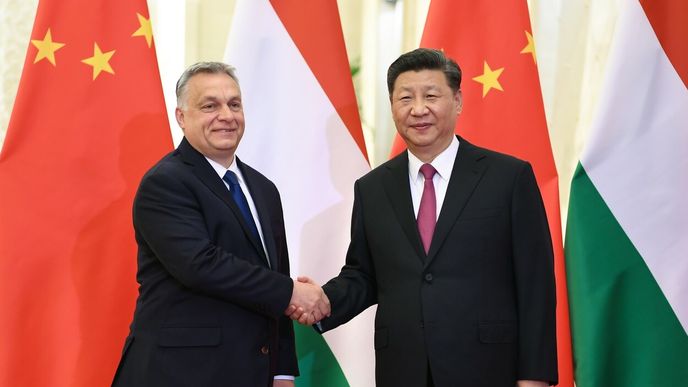 Maďarský premiér Viktor Orbán a čínský prezident Si Ťin-pching.