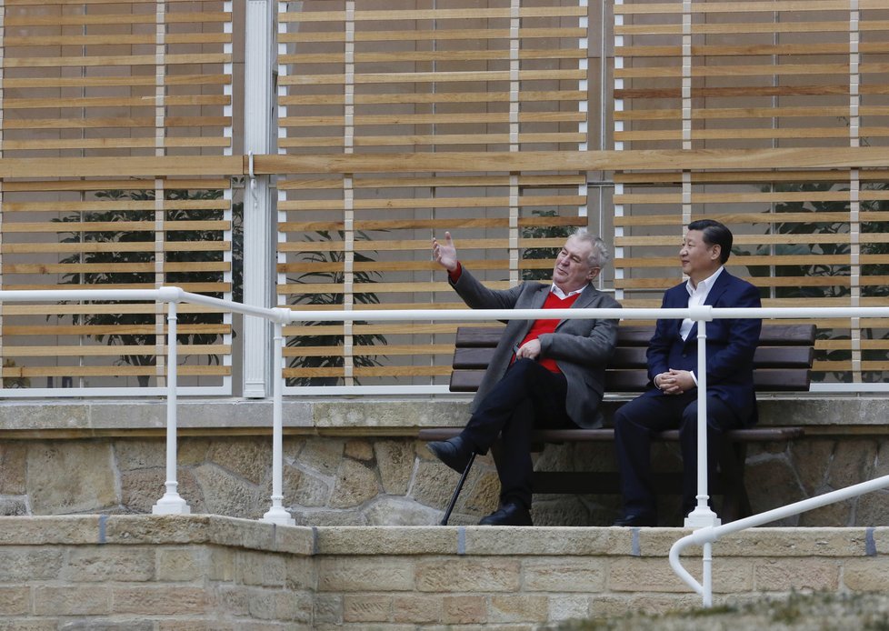 Miloš Zeman a čínský prezident Si Ťin pching na zámku v Lánech