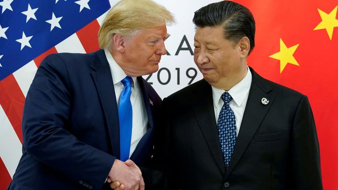 Americký prezident Donald Trump  a jeho čínský protějšek Si Ťin-pching - ilustrační snímek
