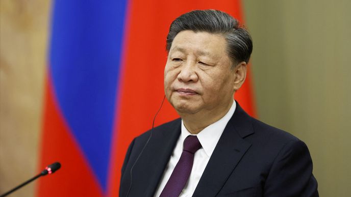 Pro čínského prezidenta Si Ťin-pchinga (na snímku) bude summit BRICS teprve druhou zahraniční cestou v letošním roce.