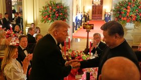 Večeře Trumpa se Si Ťin-Pchingem