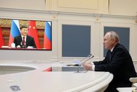 Putin pozval do Moskvy Si Ťin-pchinga: „Těšíme se, milý příteli.“ Čína naplno podpoří agresi Rusů?