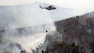 Požáry na Sibiři sílí. Spálily plochu 18krát větší než ve Francii a vyčerpávají ruskou techniku v době války Požáry na Sibiři sílí. Spálily plochu 18krát větší než ve Francii a vyčerpávají ruskou techniku v době války
