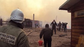 Při lesních požárech v Rusku uhořelo už šest lidí