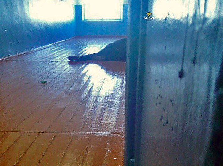 V sibiřské škole se střílelo. Tři studenti byli zraněni, střelec spáchal sebevraždu