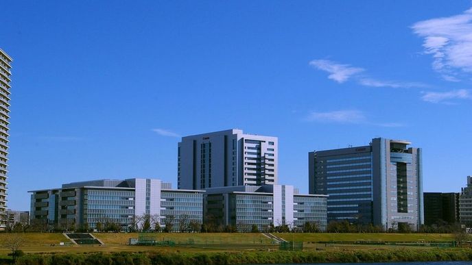 sídlo firmy Canon v Tokyu