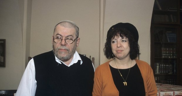 Český rabín Karol Sidon (71) s manželkou Vlastou Rút (61), od které se prý již odstěhoval kvůli milence.