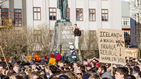 Islandský premiér odvolává demisi: Úřadu se chce vzdát jen na chvilku