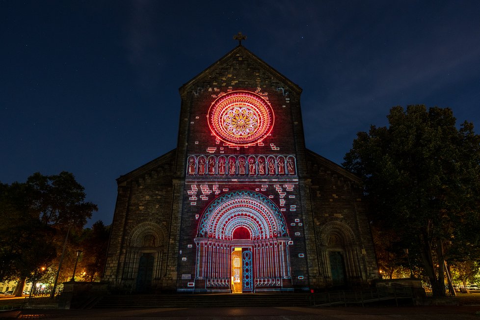 Signal festival je v plném proudu. Horkou novinkou jsou instalace na Výstavišti a také díla v rozšířené realitě, která jsou k vidění v Karlíně