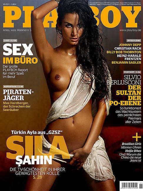 Titulka Playboye s muslimkou odhalující ňadra