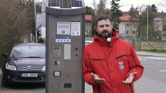 Tato česká města majitele aut nesnášejí. Restrikcemi pro parkování to dávají jasně najevo