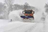 Na Ústecku jsou uzavřené silnice a kamiony nesmí přes Harrachov do Polska