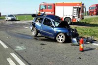 Silnice smrti na Znojemsku si vzala další život: Hromadnou srážku nepřežil řidič (43) renaultu