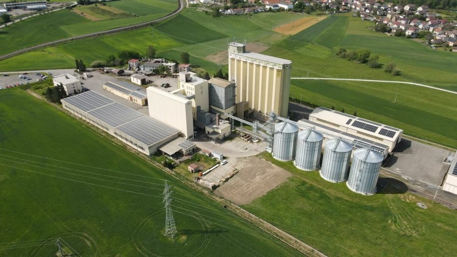 Babišova Imoba získala podíl v agropodniku. Agrofert ho kvůli tržní síle dříve musel prodat
