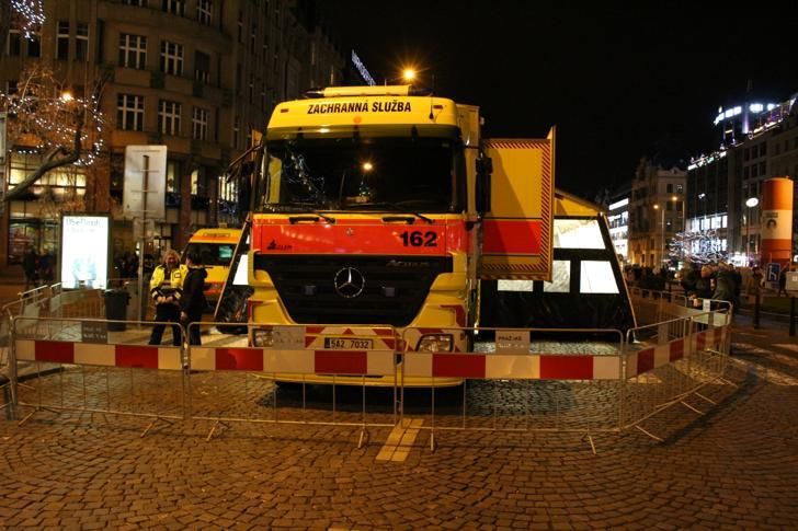 Letos poprvé na Václavském náměstí záchranáři nepostavili speciální záchranářský modul Golem.