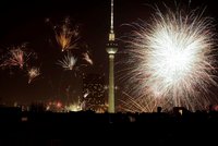 Přes 30 zraněných a stovka zadržených. Německo po silvestrovském „pekle“ zvažuje zákaz pyrotechniky