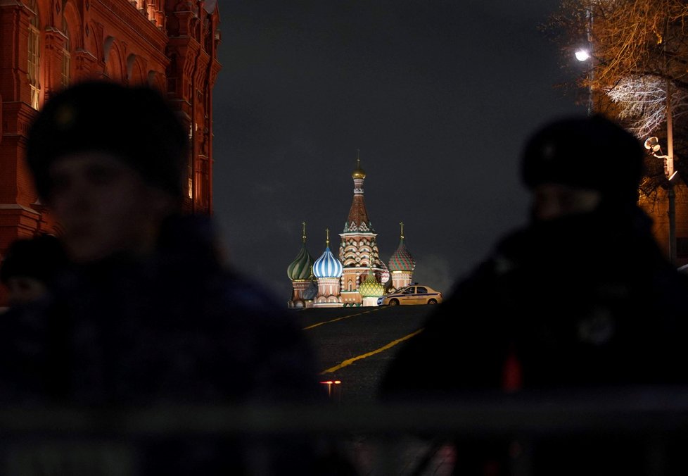 Novoroční oslavy v Moskvě - Rudé náměstí zůstalo uavřené.