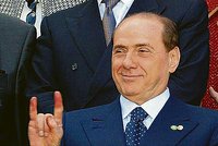 Vatikán se zlobí na Berlusconiho!