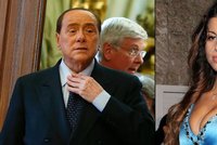 Berlusconi: Rok veřejných prací v domově seniorů! Místo domácího vězení