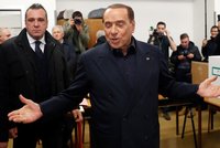 „Babišův vzor“ Berlusconi prohrál bitvu ve vlastní koalici. Italské volby skončily patem