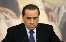 Expremiér Berlusconi (83) vyplatil bývalou milenku: Jako »odchodné« jí dal 525 milionů